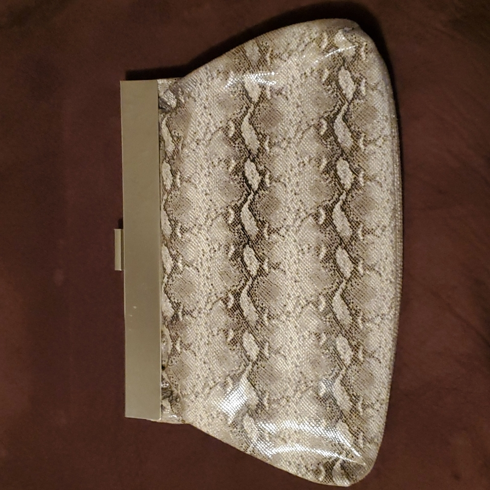 New York & Company printed clutch